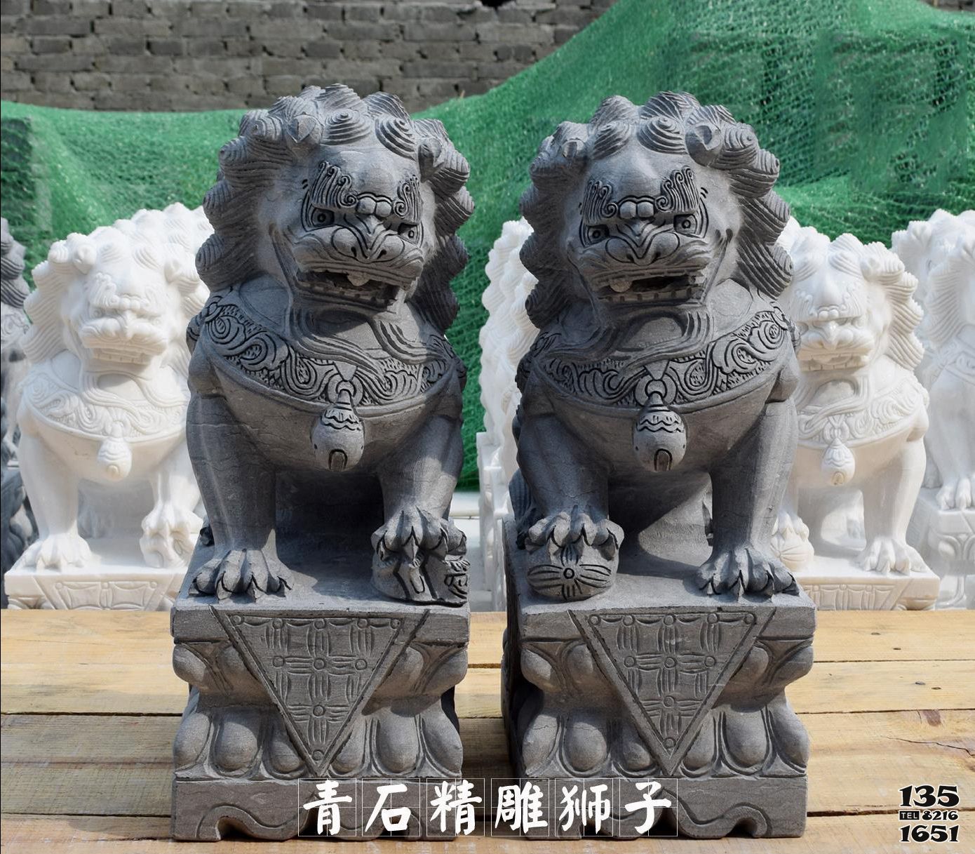 獅子雕塑-庭院家用鎮(zhèn)宅仿古青石獅子雕塑高清圖片