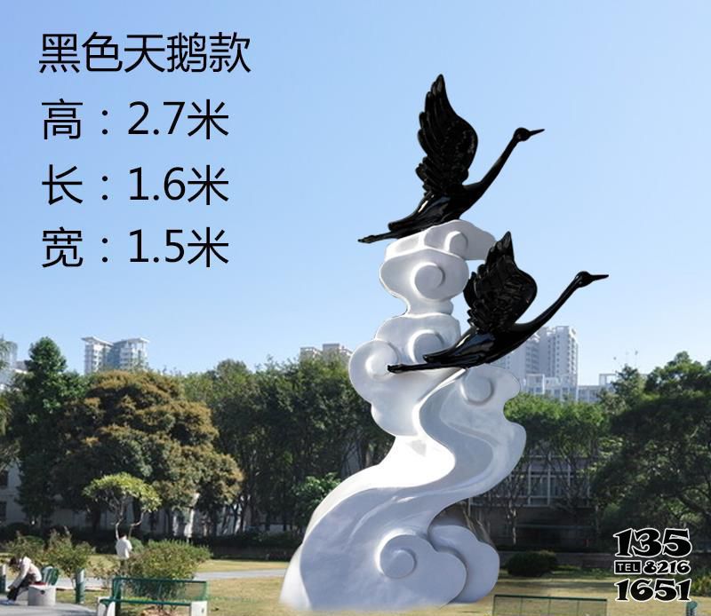 天鵝雕塑-城市玻璃鋼飛翔黑天鵝雕塑高清圖片