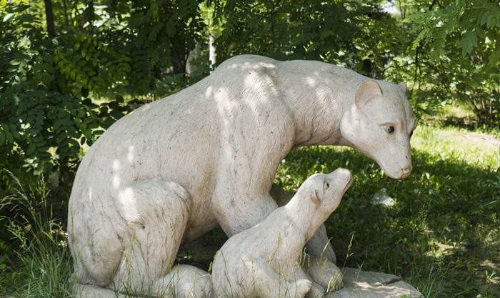 石雕母子北極熊-公園母子北極熊石雕