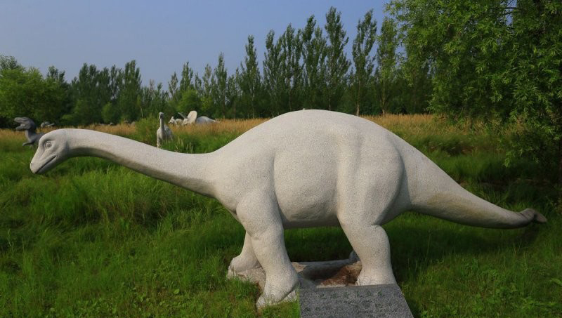 石雕恐龍公園動物雕塑-石雕恐龍動物雕塑高清圖片